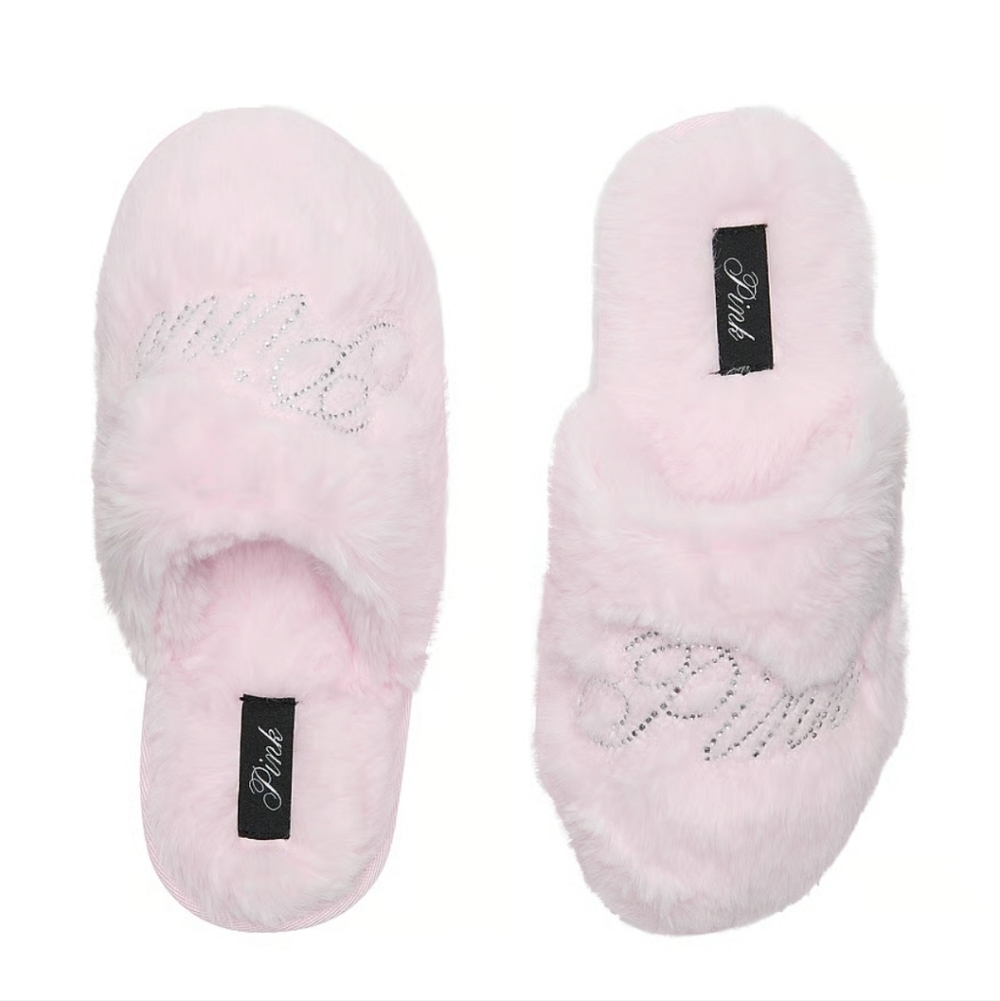 Victoria Secret Matching Robe And Slippers - Picture 3 of 5